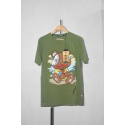 Polera HARDSODA GREEN LICENCIA OFICIAL