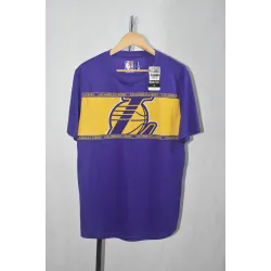 Polera LAKERS LICENCIA OFICIAL