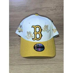 Gorra Snapback Boston Red Sox New Era 9FORTY Blanco y Dorado con Ángeles